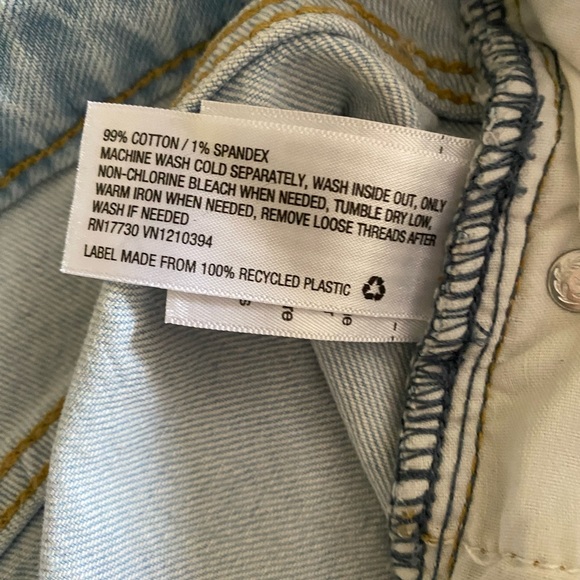 Universal Thread size 4 high rise shorts - Picture 6 of 13